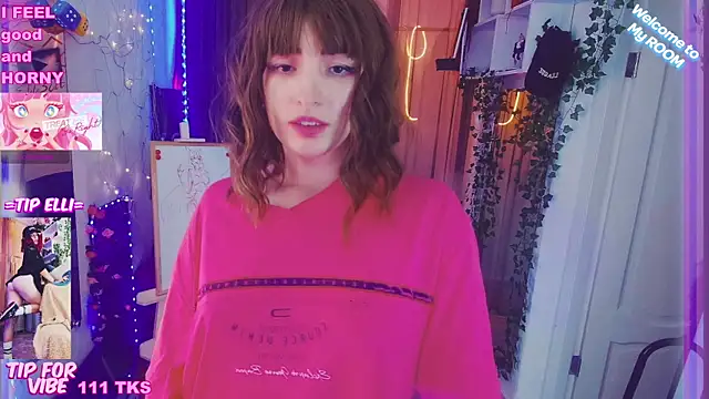 Toxic Ellies online show from December 2024 04:29:02 PM