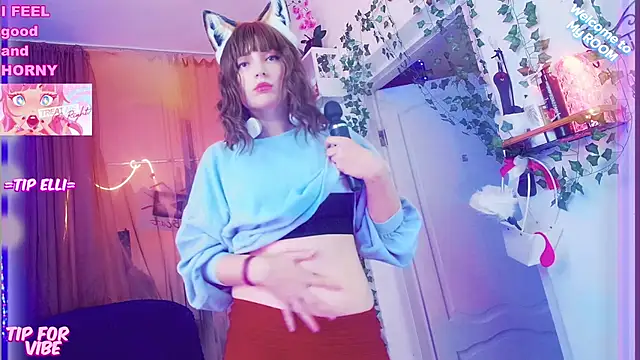 Toxic Ellies online show from December 2024 01:01:02 PM