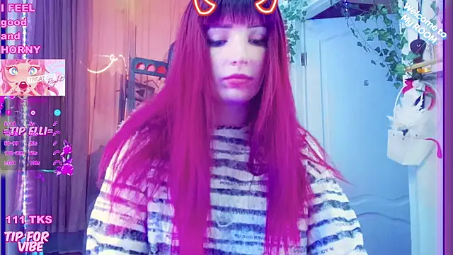 Toxic Ellies online show from December 2024 01:49:01 PM