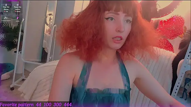 Toxic Ellies online show from June 2026 01:48:02 PM