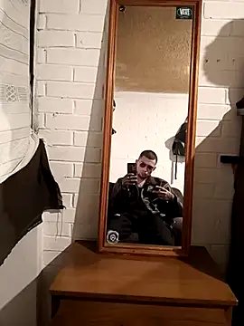 Suggarwhite18CM online show from November 2025 03:39:02 AM