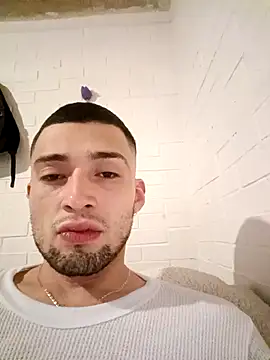 Suggarwhite18CM online show from December 2025 01:55:01 AM