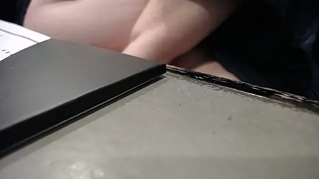 TinyTraps online show from January 2025 11:23:01 PM