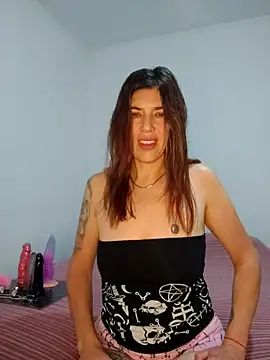 Snapshot of Samaramilf chatting on March 2026 11:19:02 PM Samaramilf online show from March 2026 11:19:02 PM