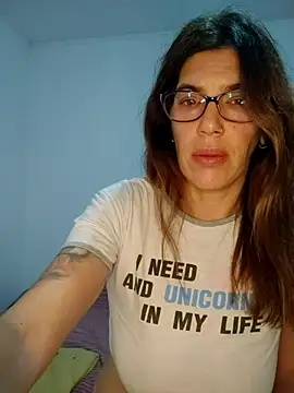 Snapshot of Samaramilf chatting on April 2026 11:13:02 PM Samaramilf online show from April 2026 11:13:02 PM