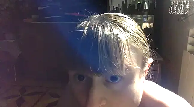 Snapshot of KlavdiaPetrivna chatting on January 2025 01:32:01 AM KlavdiaPetrivna online show from January 2025 01:32:01 AM