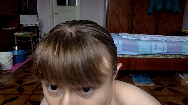 Snapshot of KlavdiaPetrivna chatting on September 2025 05:44:01 AM KlavdiaPetrivna online show from September 2025 05:44:01 AM