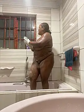 Snapshot of Missmoox24 chatting on September 2025 08:57:02 PM Missmoox24 online show from September 2025 08:57:02 PM