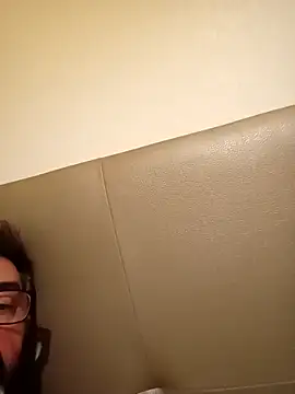 pana1978loco online show from October 2025 05:26:02 AM