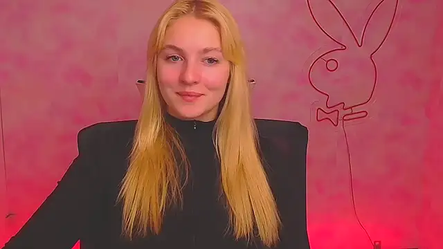 Milka kiss  online show from December 2024 07:17:01 PM