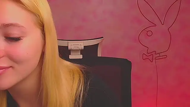 Milka kiss  online show from December 2024 10:34:02 AM