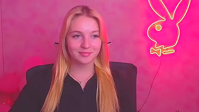 Milka kiss  online show from February 2025 04:03:02 PM