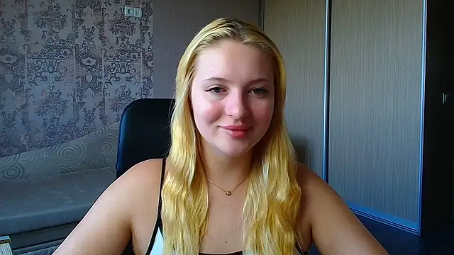 Snapshot of Milka_kiss_ chatting on July 2026 09:26:01 AM Milka kiss online show from July 2026 09:26:01 AM