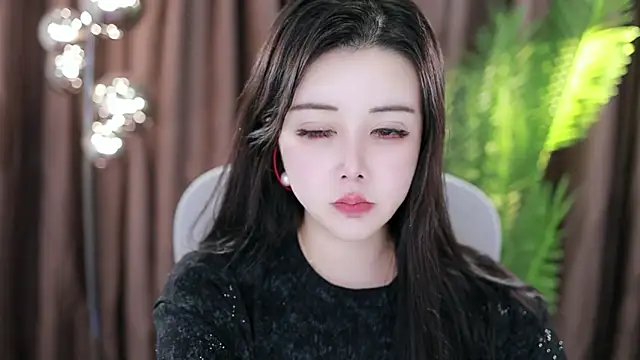 Qiaoqiao  online show from January 2025 02:15:02 PM