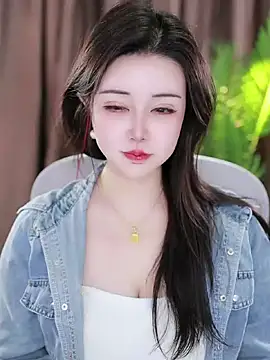 Qiaoqiao  online show from January 2025 08:40:01 AM