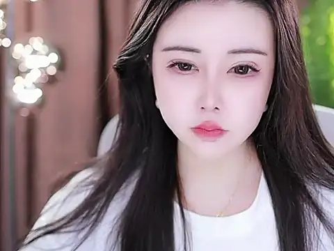 Qiaoqiao  online show from February 2025 07:38:01 PM