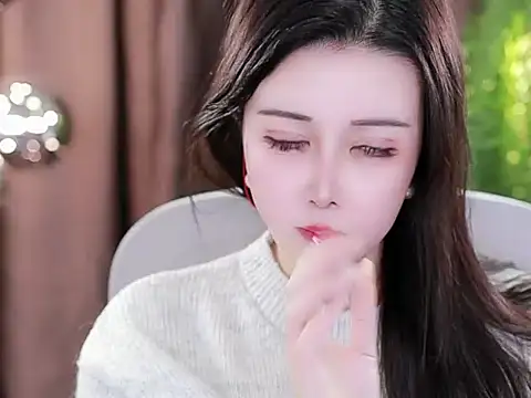 Qiaoqiao  online show from February 2025 08:45:01 PM