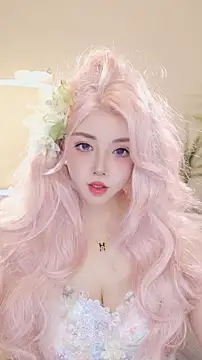 Snapshot of Qiaoqiao_ chatting on March 2026 06:13:02 AM Qiaoqiao online show from March 2026 06:13:02 AM