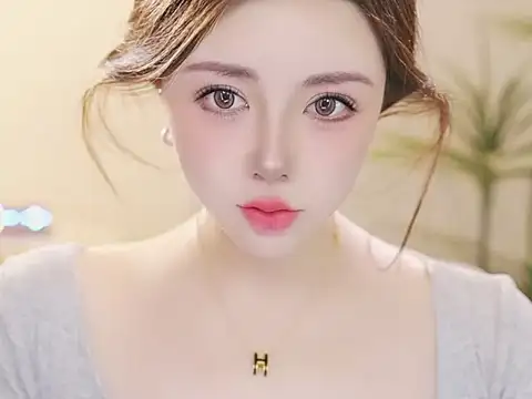 Snapshot of Qiaoqiao_ chatting on April 2026 02:56:01 AM Qiaoqiao online show from April 2026 02:56:01 AM