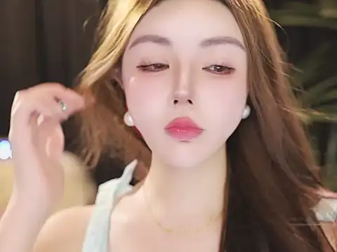 Qiaoqiao  online show from July 2026 04:16:01 PM