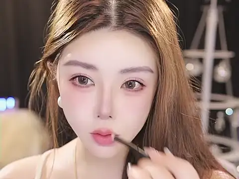 Qiaoqiao  online show from July 2026 04:14:02 PM