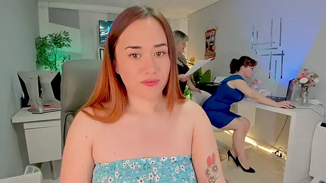 Snapshot of Butterflyblue_dream chatting on March 2025 04:56:02 PM Butterflyblue dream online show from March 2025 04:56:02 PM