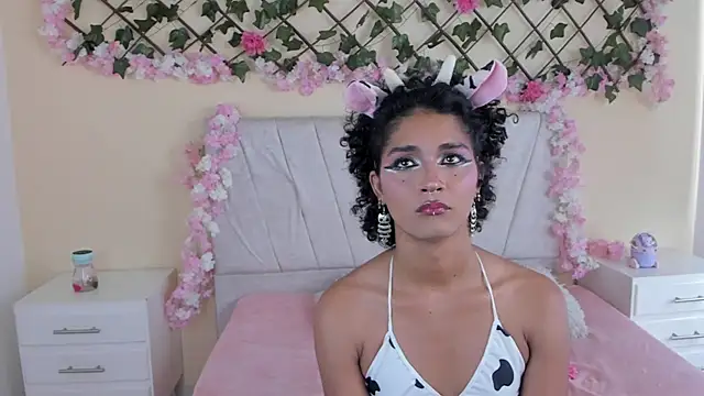 Snapshot of baby_kaliope chatting on December 2024 01:28:01 PM baby kaliope online show from December 2024 01:28:01 PM