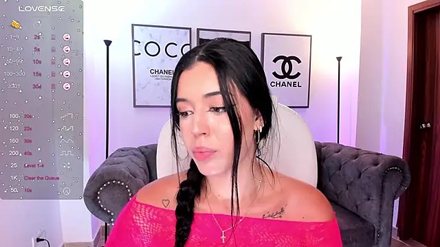 zoee jackson online show from February 2025 07:05:02 PM