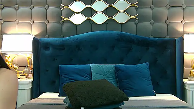 LeyaCass online show from January 2025 07:32:01 AM