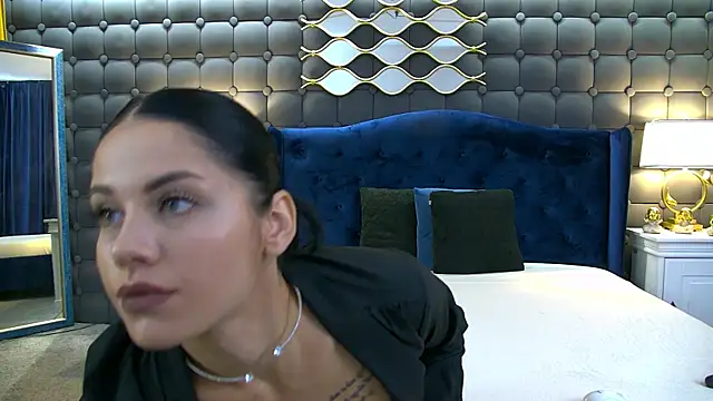 LeyaCass online show from September 2025 04:36:02 AM