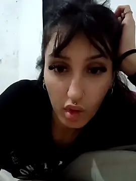 Katrin44a online show from April 2026 09:50:02 PM