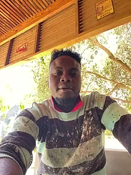 Andricastro online show from December 2024 03:58:01 PM