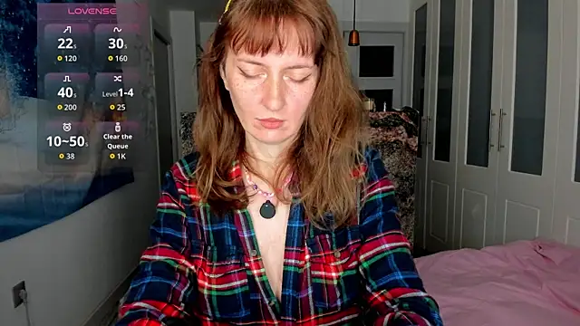 Snapshot of YourSexyNeighbour chatting on January 2026 07:44:01 AM YourSexyNeighbour online show from January 2026 07:44:01 AM