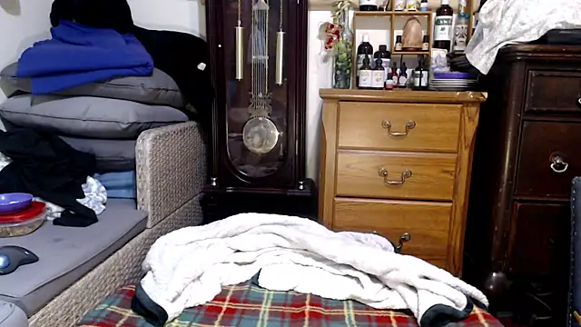 ladyscarlotta online show from March 2025 06:11:01 PM