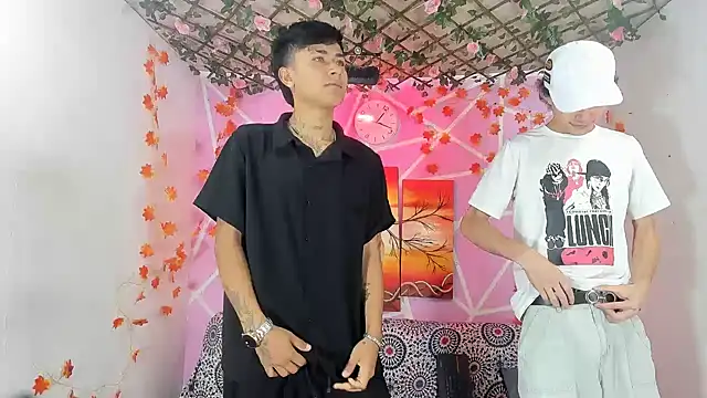 Fresahot2005 online show from November 2025 02:17:02 PM