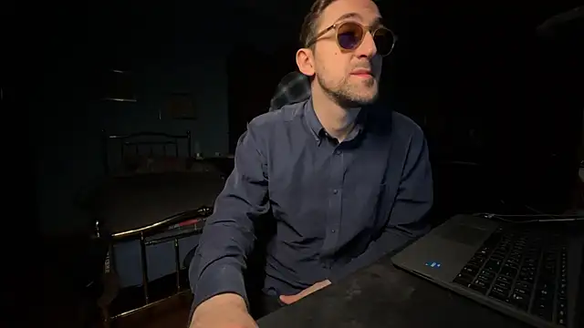 Snapshot of Stefisexy91 chatting on December 2025 10:17:02 PM Stefisexy91 online show from December 2025 10:17:02 PM