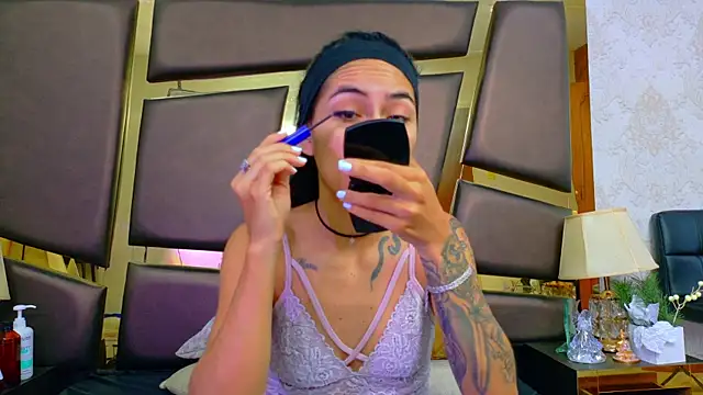 NicoleEsposito online show from April 2026 12:46:02 PM