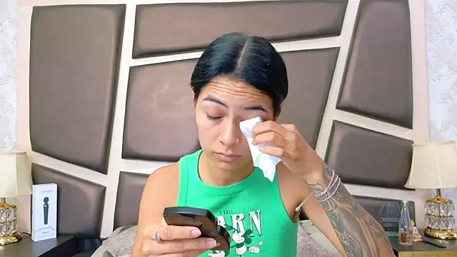 NicoleEsposito online show from July 2026 12:45:02 PM