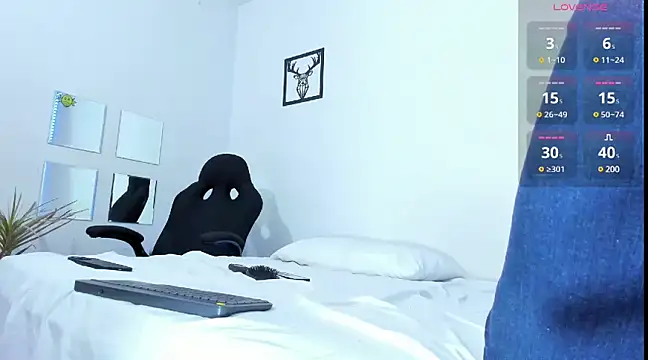 Snapshot of _tony8 chatting on December 2024 08:00:02 AM  tony8 online show from December 2024 08:00:02 AM