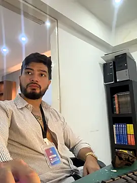  tony8 online show from November 2025 04:40:01 PM