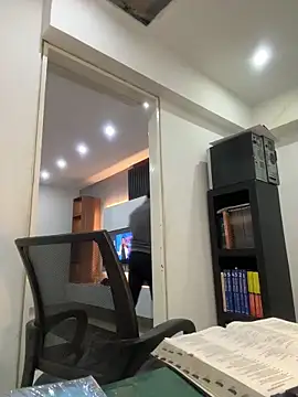  tony8 online show from November 2025 05:23:01 PM