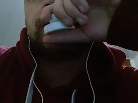 Snapshot of camiloking1720 chatting on December 2024 06:20:01 AM camiloking1720 online show from December 2024 06:20:01 AM