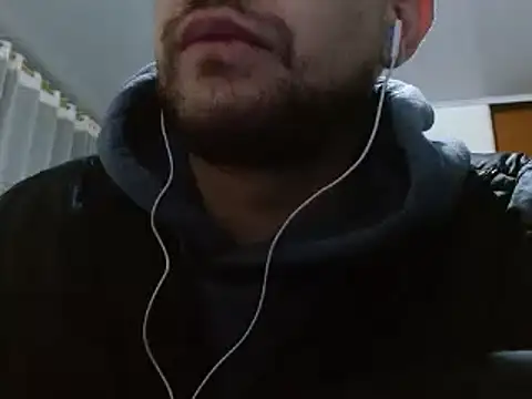 Snapshot of camiloking1720 chatting on December 2024 03:14:01 PM camiloking1720 online show from December 2024 03:14:01 PM