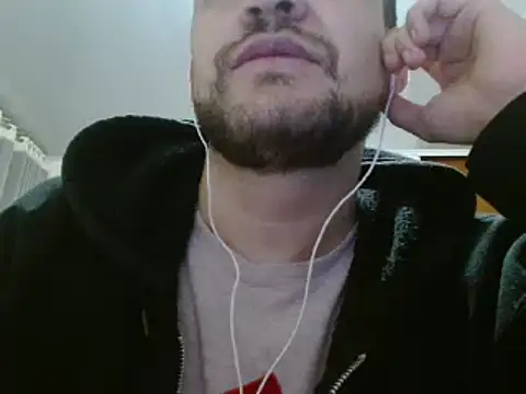 Snapshot of camiloking1720 chatting on December 2024 05:38:01 AM camiloking1720 online show from December 2024 05:38:01 AM