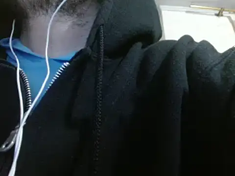 Snapshot of camiloking1720 chatting on December 2024 06:47:01 AM camiloking1720 online show from December 2024 06:47:01 AM