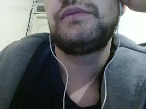 Snapshot of camiloking1720 chatting on December 2024 08:47:01 AM camiloking1720 online show from December 2024 08:47:01 AM