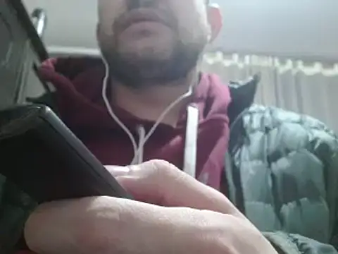 Snapshot of camiloking1720 chatting on December 2024 08:30:02 AM camiloking1720 online show from December 2024 08:30:02 AM