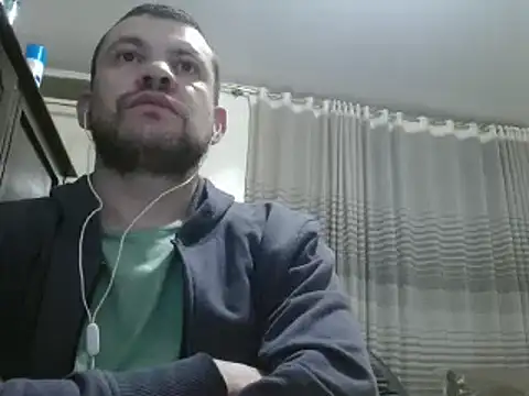 Snapshot of camiloking1720 chatting on December 2024 10:00:01 PM camiloking1720 online show from December 2024 10:00:01 PM