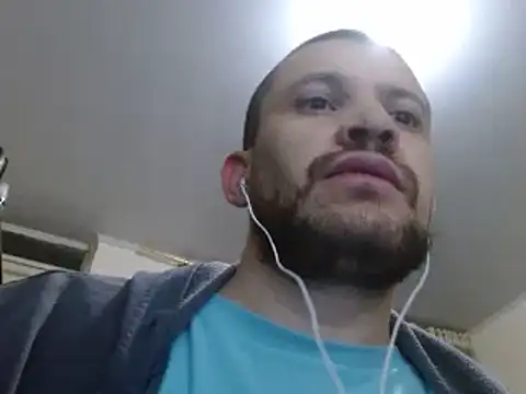 Snapshot of camiloking1720 chatting on January 2025 12:09:01 AM camiloking1720 online show from January 2025 12:09:01 AM