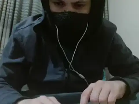 Snapshot of camiloking1720 chatting on January 2025 04:44:02 AM camiloking1720 online show from January 2025 04:44:02 AM